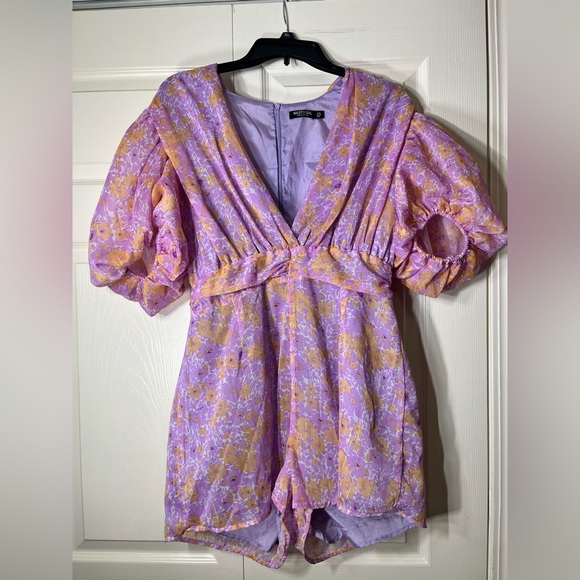 Nasty Gal Floral Puff Sleeve V-Neck Romper Size 10 - Picture 10 of 10